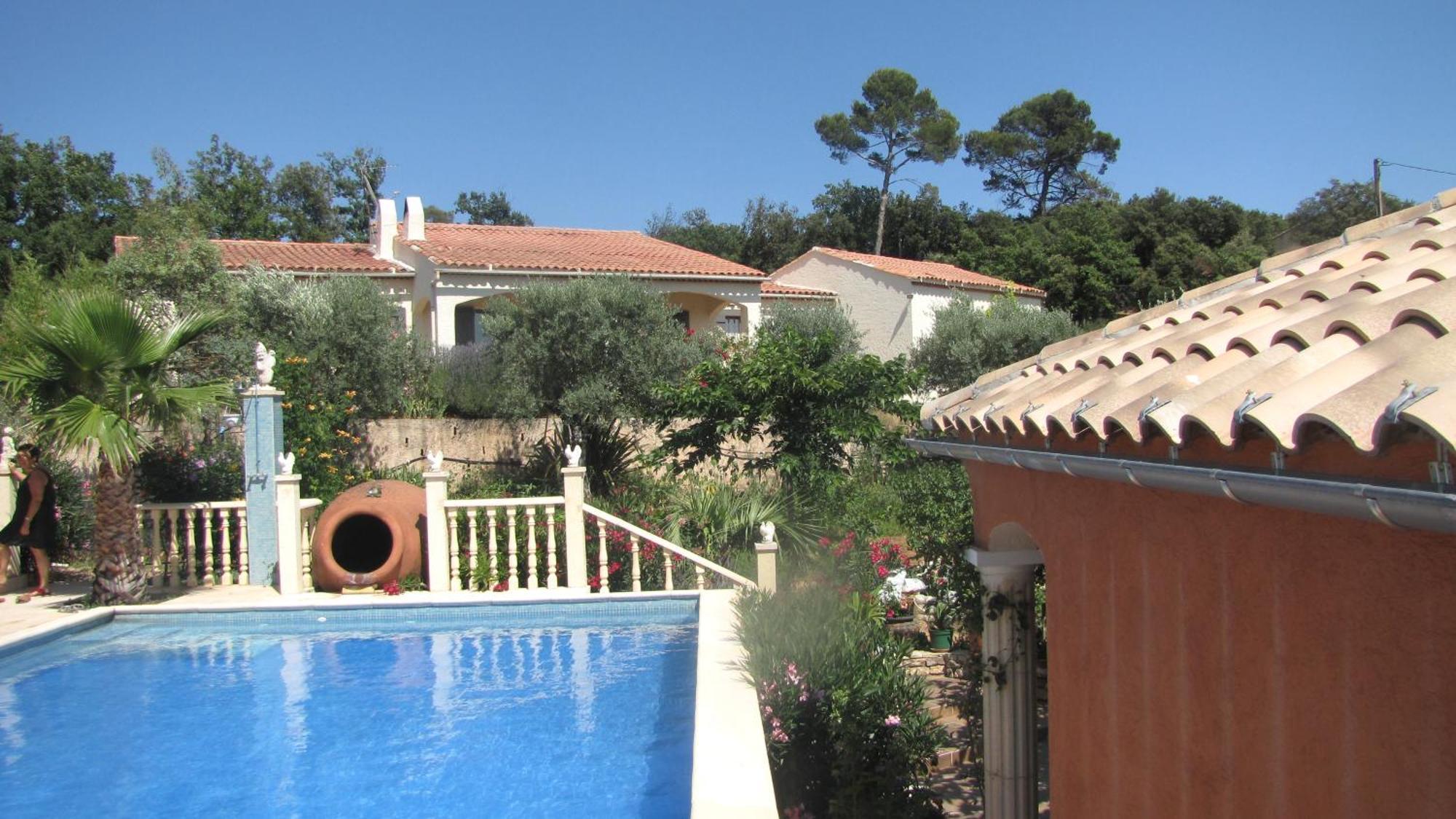 Casa Das Oliveiras Flassans-sur-Issole Esterno foto
