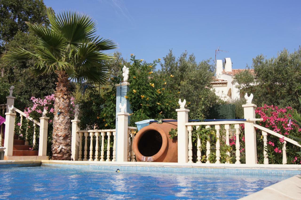 Casa Das Oliveiras Flassans-sur-Issole Esterno foto